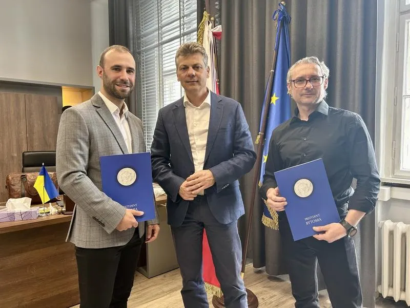 Porównanie pensji europejskich liderów